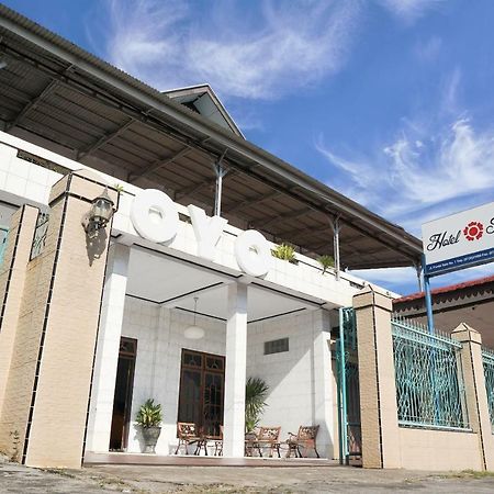 Oyo 679 Hotel Niaga Bengkulu Kültér fotó