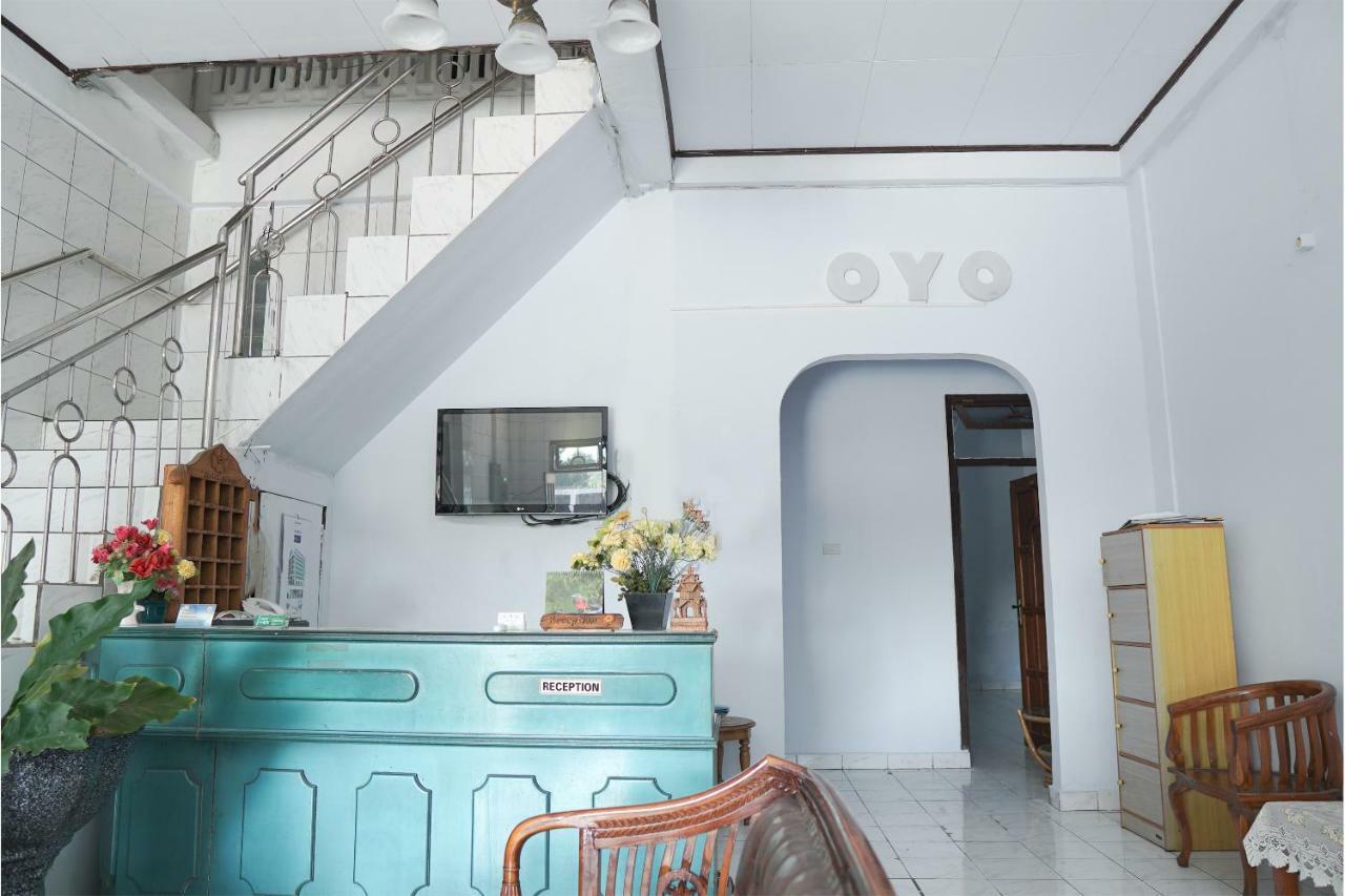 Oyo 679 Hotel Niaga Bengkulu Kültér fotó